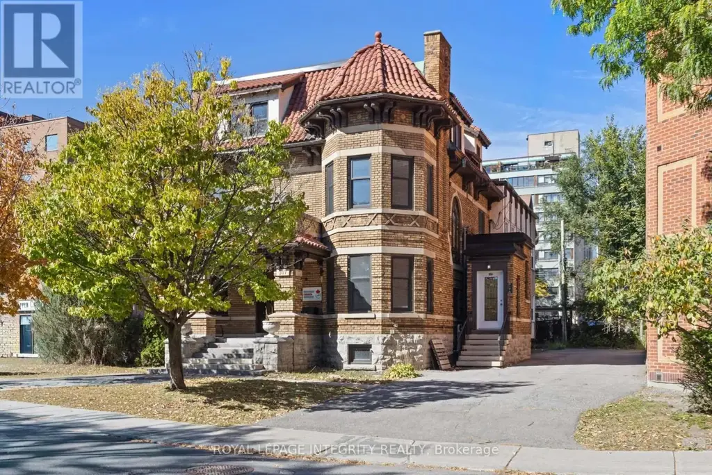307 Gilmour Street, Ottawa
